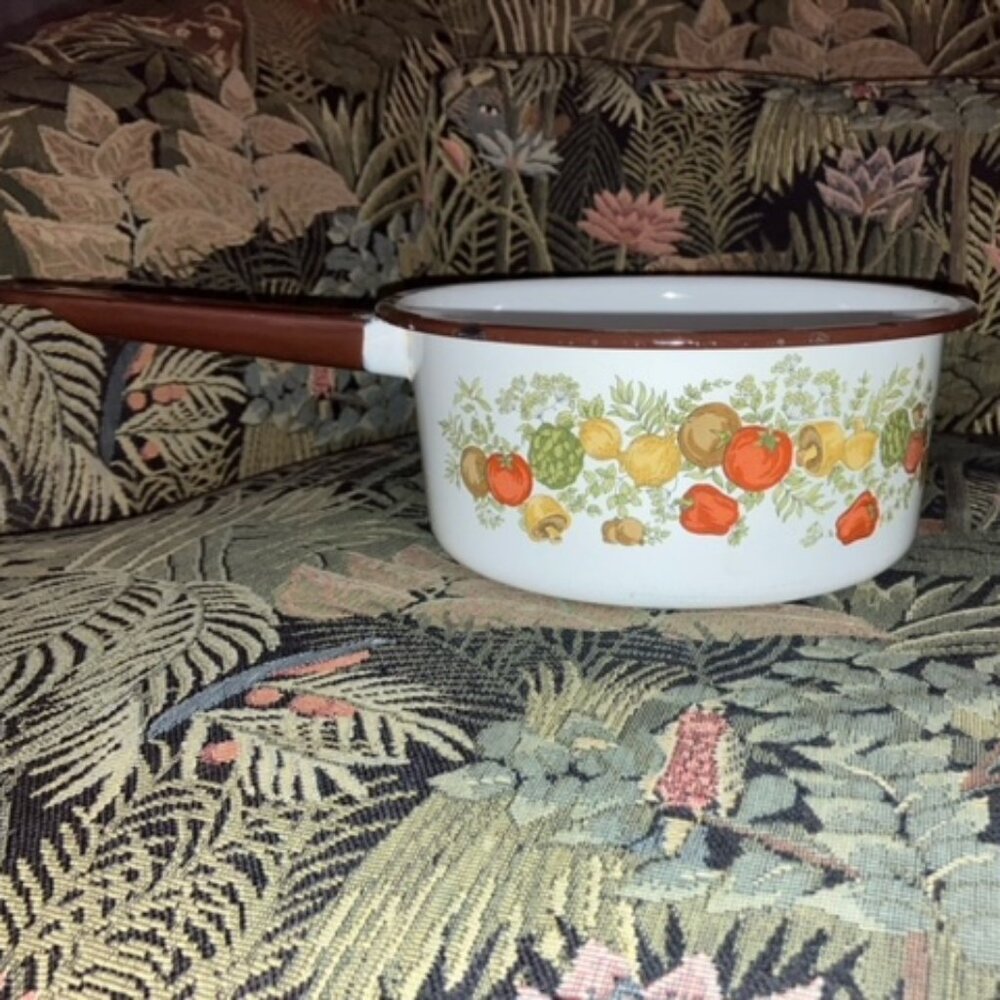 Corning Ware vtg Spice of Life enamel pot brown metal handle good c…